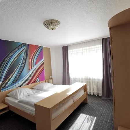 Jakoberhof 2* Augsburg